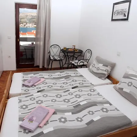 Apartment Planika Sea View Pag Town